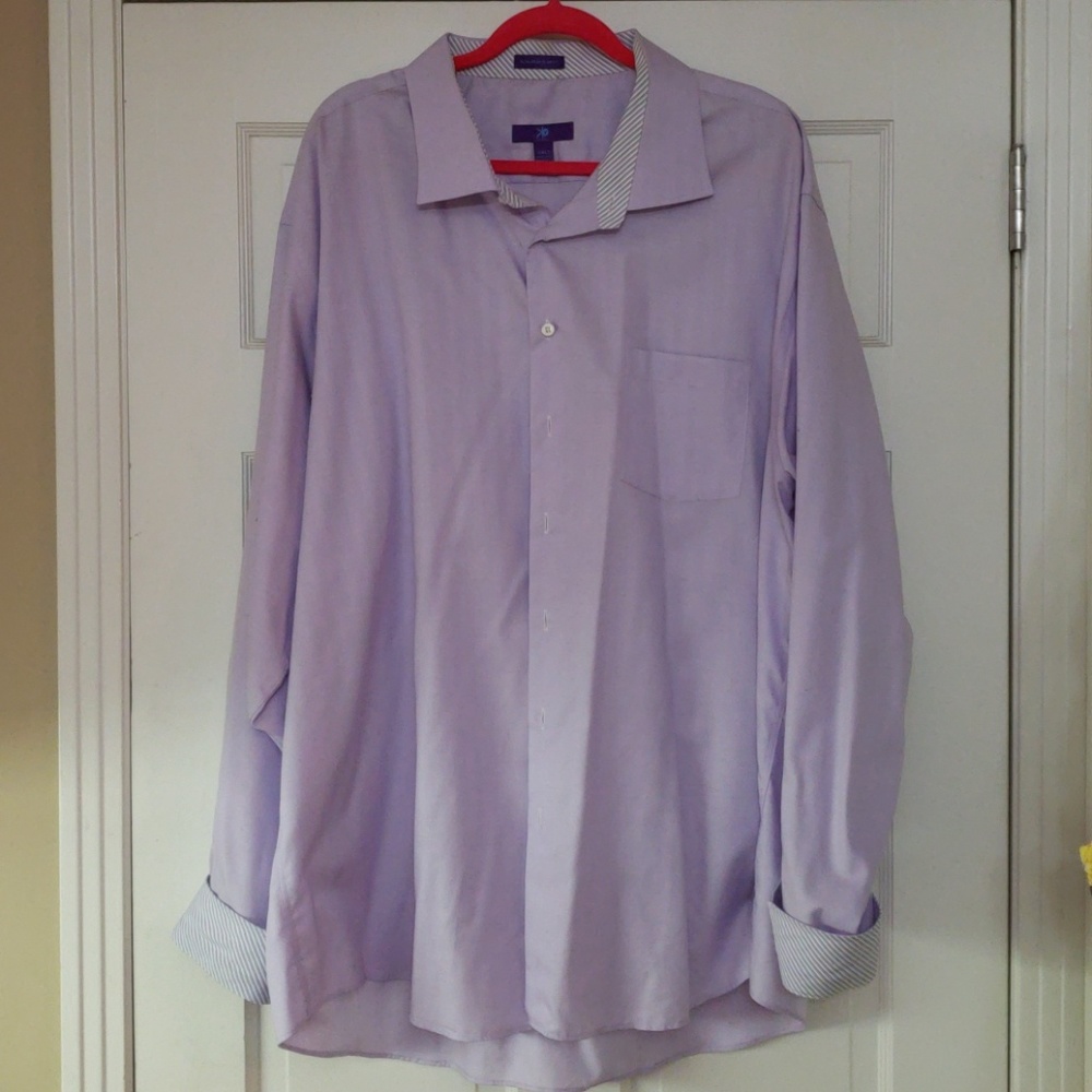 Men's 5 XLT lilac button down shirt